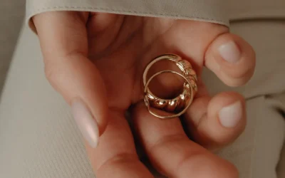 Ékszerápolás: 3 egyszerű tipp az ékszereid ápolásához és tárolásához